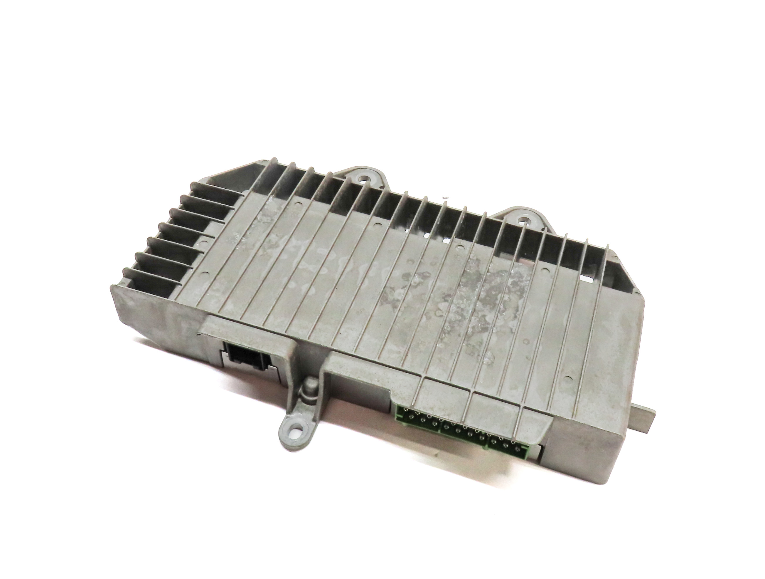 2010 PORSCHE CAYENNE (957) RADIO STEREO AUDIO SOUND SYSTEM AMP AMPLIFIER — exact item pictured